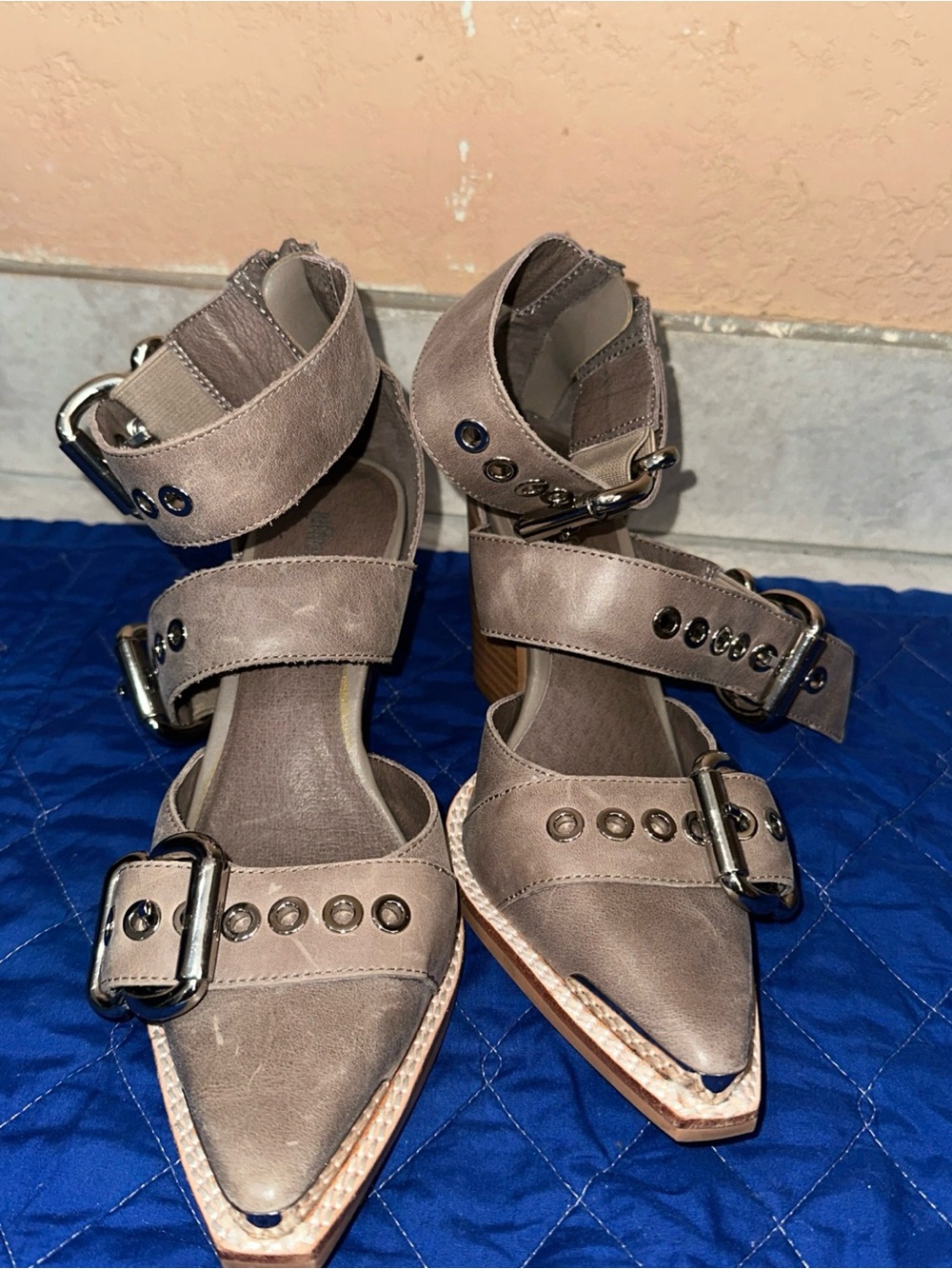 Free People x Jeffrey Campbell Hendrix Heels Taupe Matte Leather Size 5.5